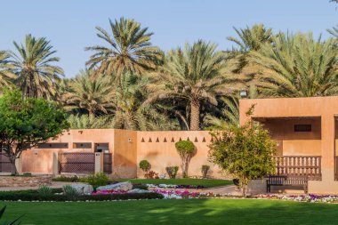 Bahçe Al Ain Palace (Sheikh Zayed Sarayı) müzede Al Ain, Birleşik Arap Emirlikleri