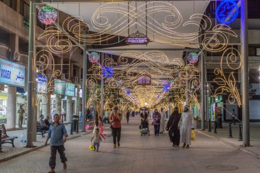 Kuwait City, Kuveyt - 17 Şubat 2017: Alışveriş sokak Merkez Souq Kuveyt City