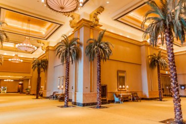 Abu Dhabi, Birleşik Arap Emirlikleri - 9 Şubat 2017: İç Emirates Palace hotel Abu Dhabi, Birleşik Arap Emirlikleri başkenti.