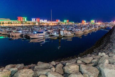 Tekneler Sharq Marina Kuveyt City.