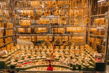 Kuwait City, Kuveyt - 17 Şubat 2017: Mücevher dükkanında Souq Kuveyt City