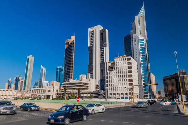 Πόλη Του Κουβέιτ Κουβέιτ Μαρτίου 2017 Κυκλοφορία Και Στον Ορίζοντα — Φωτογραφία Αρχείου