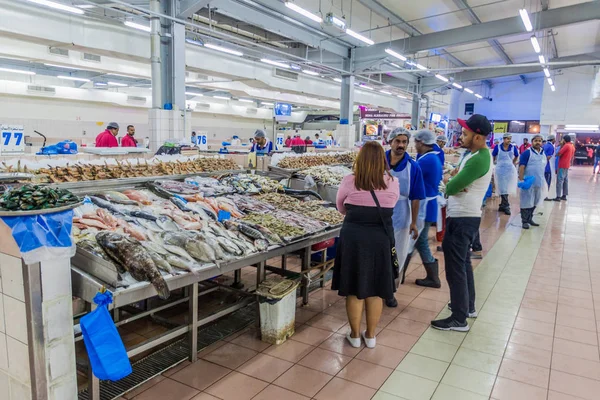 阿布扎比 2017年3月9日 阿布扎比 Mina 鱼市场的鱼档 — 图库照片