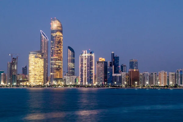 Skyline Von Abu Dhabi Vereinigte Arabische Emirate — Stockfoto