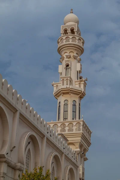 Минарет Мечети Шейх Иса Бин Али Аль Халифа Мухарраке Бахрейн — стоковое фото