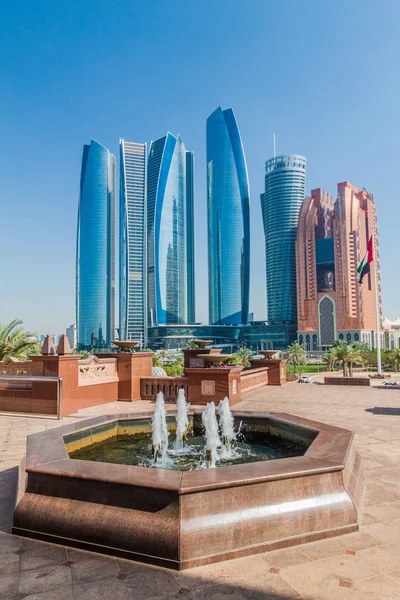 Vista Rascacielos Abu Dhabi Emiratos Árabes Unidos —  Fotos de Stock