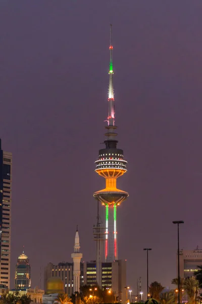 Kuwait City Kuveyt Mart 2017 Gece Kuveyt Kurtuluş Kuleye Bakış — Stok fotoğraf