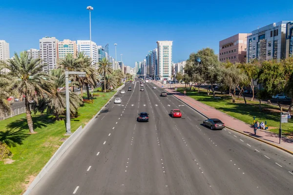 Abu Dhabi Emirados Árabes Unidos Março 2017 Sultão Bin Zayed — Fotografia de Stock