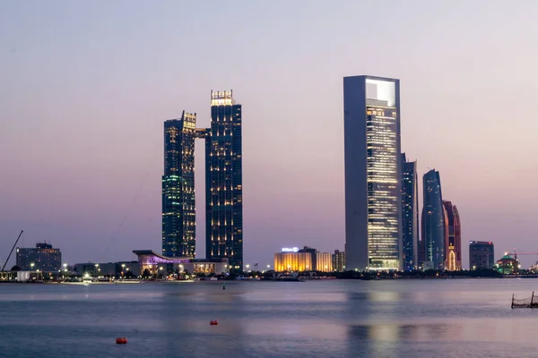 Skyline Abu Dhabi Zjednoczone Emiraty Arabskie — Zdjęcie stockowe