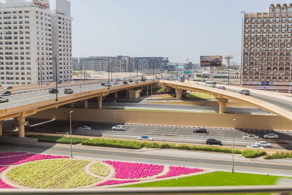Dubai Emirados Árabes Unidos Março 2017 Intersecção Estrada Centro Financeiro — Fotografia de Stock