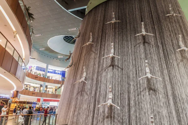 Dubaj Spojené Arabské Emiráty Března 2017 Lidské Vodopád Dubai Mall — Stock fotografie