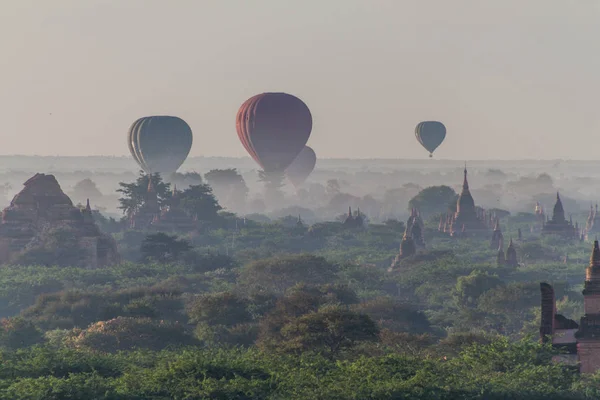 Globo Sobre Bagan Globos Aire Caliente Flotando Entre Horizonte Los — Foto de Stock