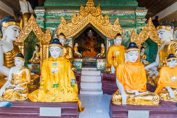 Estátuas Baddha Pagode Shwedagon Paya Rangum Mianmar — Fotografia de Stock