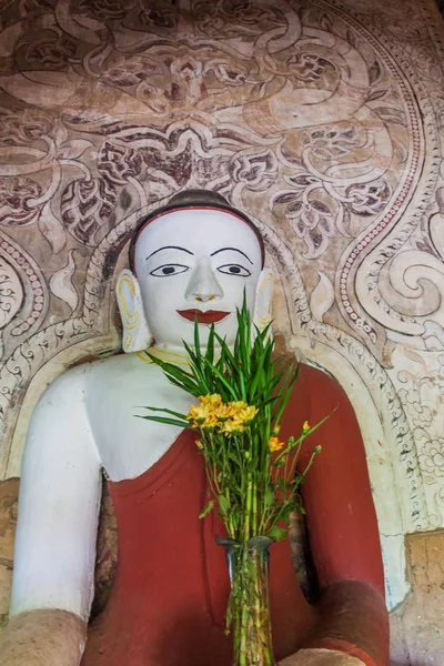 Statua Buddha Nel Tempio Upali Thein Bagan Myanmar — Foto Stock