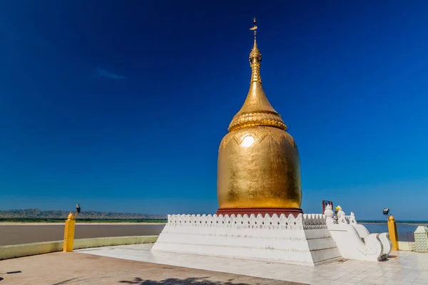 Stupa Dans Temple Bupaya Bagan Myanmar — Photo