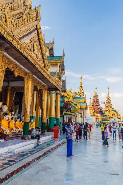 Yangon Myanmar December 2016 Shwedagon Paya Pagode Yangon Myanmar — Stockfoto