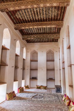 Jabrin, Umman - 2 Mart 2017: Jabrin Kalesi'ndeki odalardan biri, Umman