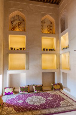 Jabrin, Umman - 2 Mart 2017: Jabrin Kalesi'ndeki odalardan biri, Umman