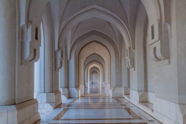 Eski Muscat, Umman'da Colonnade kemeri