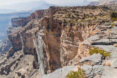 Hacer Dağları'ndaki Wadi Ghul kanyonunun jantları, Umman