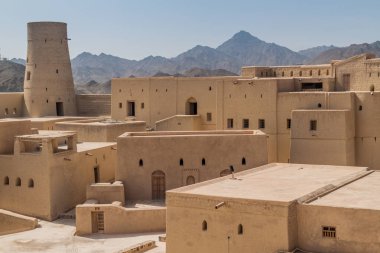 Bahla Fort, Umman manzarası