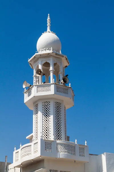 Minarete Uma Mesquita Mascate Omã — Fotografia de Stock