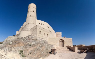 Bahla Fort, Umman manzarası