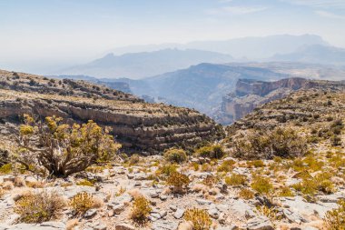 Hajar Dağları'ndaki Wadi Ghul kanyonu, Umman