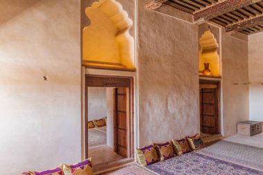 Jabrin, Umman - 2 Mart 2017: Jabrin Kalesi'ndeki odalardan biri, Umman