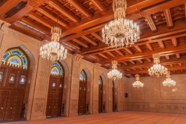 Umman Muscat Sultan Qaboos Ulu Camii küçük dua salonu