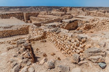 Salalah, Umman yakınlarındaki Antik kent Khor Rori kalıntıları ile Sumhuram Arkeoloji Parkı