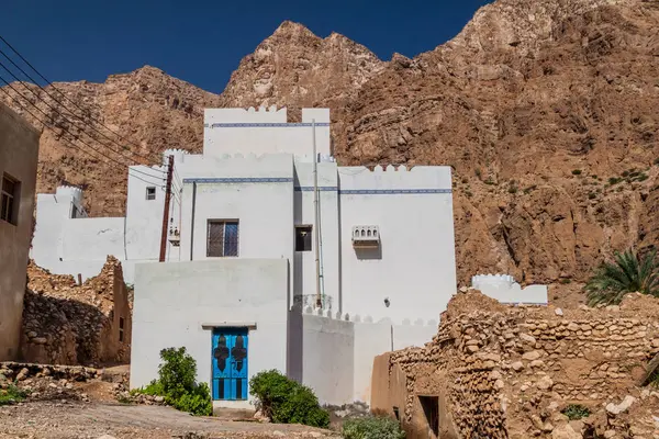 Wadi Tiwi vadisinde köy evi, Umman