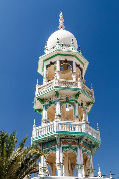 Minaret Centralnego Meczetu Muttrah Maskat Oman — Zdjęcie stockowe
