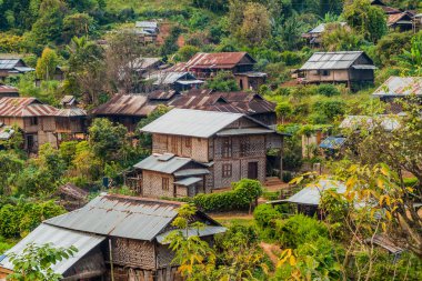 Hsipaw yakınlarındaki küçük bir köy, Myanmar