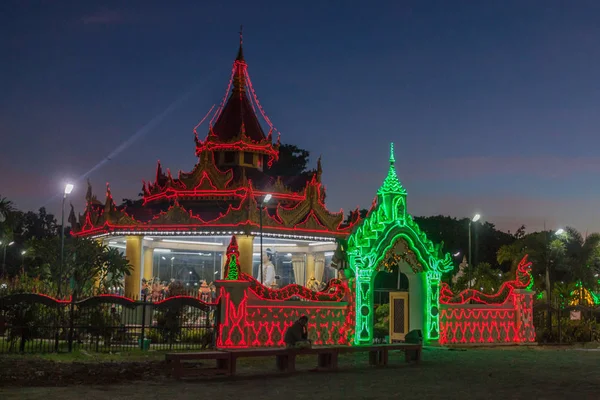 Vista Noturna Templo Kyauktawgyi Mandalay Mianmar — Fotografia de Stock