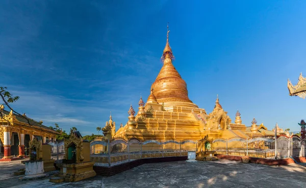 Kuthodaw Pagode Mandalay Myanmar — Stockfoto