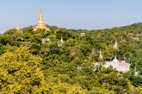 Stupas Auf Hügeln Sagaing Myanmar — Stockfoto