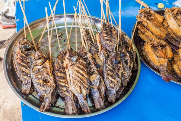 Grilled Fish Sticks Inle Lake Myanmar — Stock Photo, Image