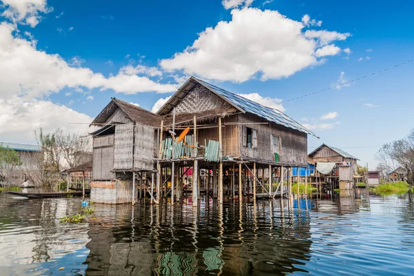 Inle Gölünde Inn Paw Khone Köyüsünün Stilt Evleri Myanmar — Stok fotoğraf