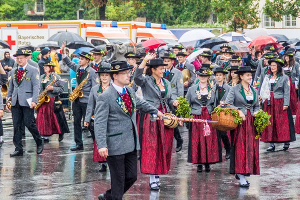 Munich Germany September 2016 Participants Annual Opening Parade Oktoberfest Munich — Stock Photo, Image