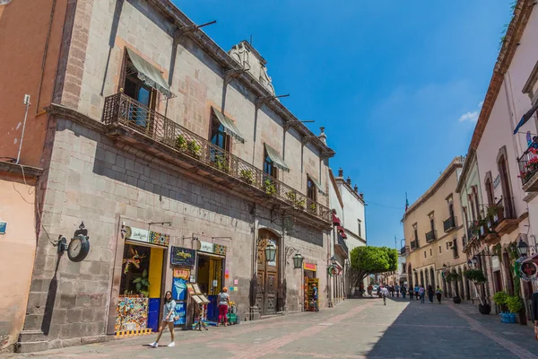 ケレタロ メキシコ 2016年10月3日 メキシコ ケレタロの中心部の通りの眺め — ストック写真