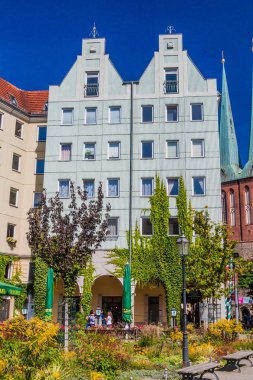 Berlin, Almanya - 30 Ağustos 2017: Nikolaiviertel mahallesinin Berlin,Almanya'daki binaları