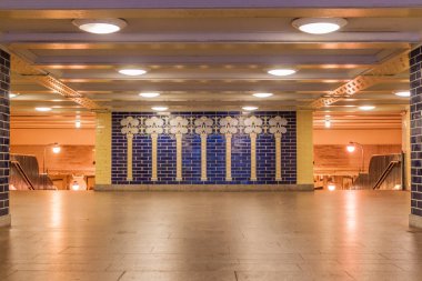 Berlin U-Bahn (metro) istasyonu Klosterstrasse görünümü, Almanya