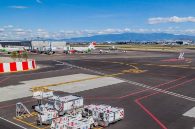 Mexico City, Meksika - 8 Ekim 2016: Mexico City Uluslararası Havaalanı Manzarası.