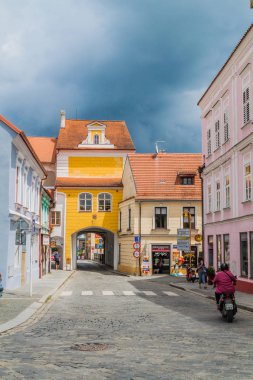 Trebon, Çek Cumhuriyeti - 14 Haziran 2016: Trebon'un eski kentinde hradecka kapısı.