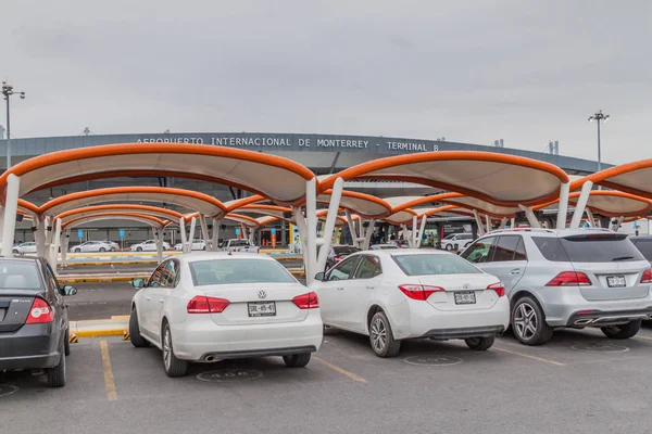 Monterrey Mexiko Oktober 2016 Parkplatz Vor Dem Internationalen Flughafen Von — Stockfoto