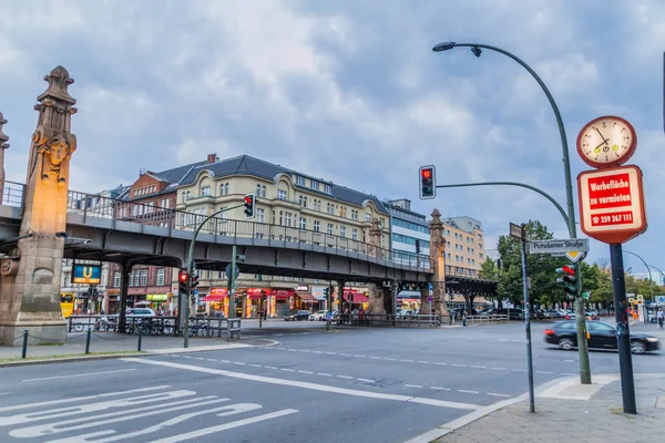 Берлін Німеччина Серпня 2017 Підвищені Треки Берліна Bahn Метро Вулиці — стокове фото