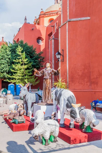 Queretaro Meksika San Francisco Kilisesiyanında Bir Aziz Hayvan Heykelcikler — Stok fotoğraf