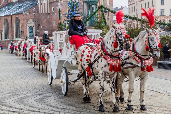 Krakow Poland December 2017 Old Fashioned Horse Drawn Carriages Rynek — Stock Photo, Image