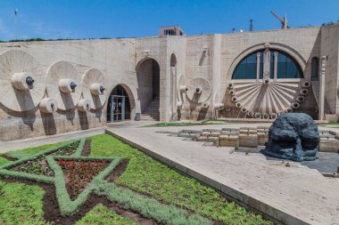 Erivan, Ermenistan - 5 Temmuz 2017: Erivan, Ermenistan 'daki Cascade kompleksinin görüntüsü